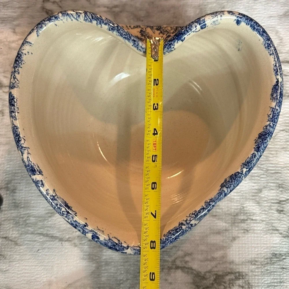 Casey Pottery Heart Shaped Speckled Sponge Pattern‎ Blue Stoneware Pottery Bowl